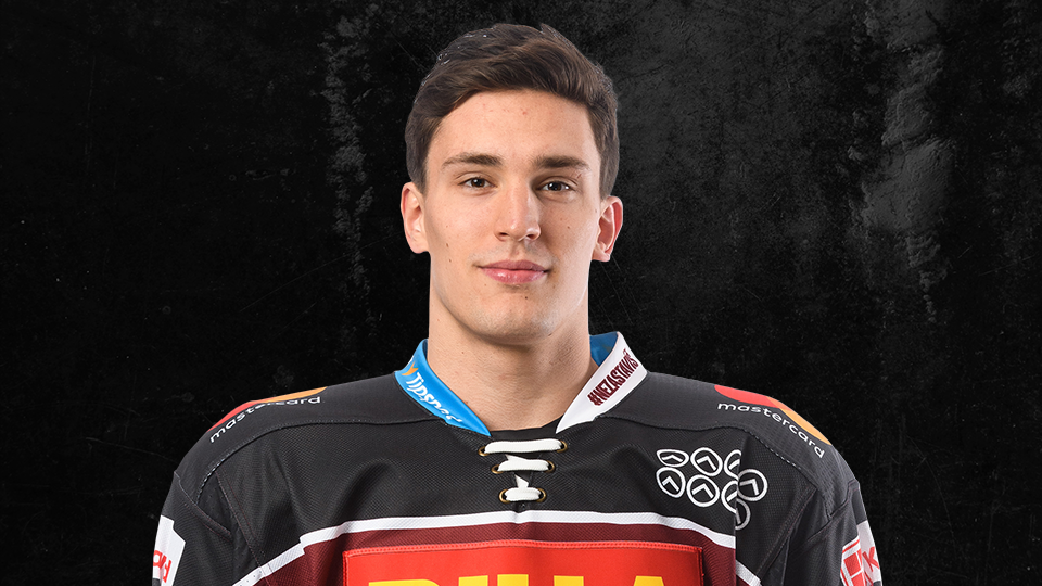 tomas psenicka #32